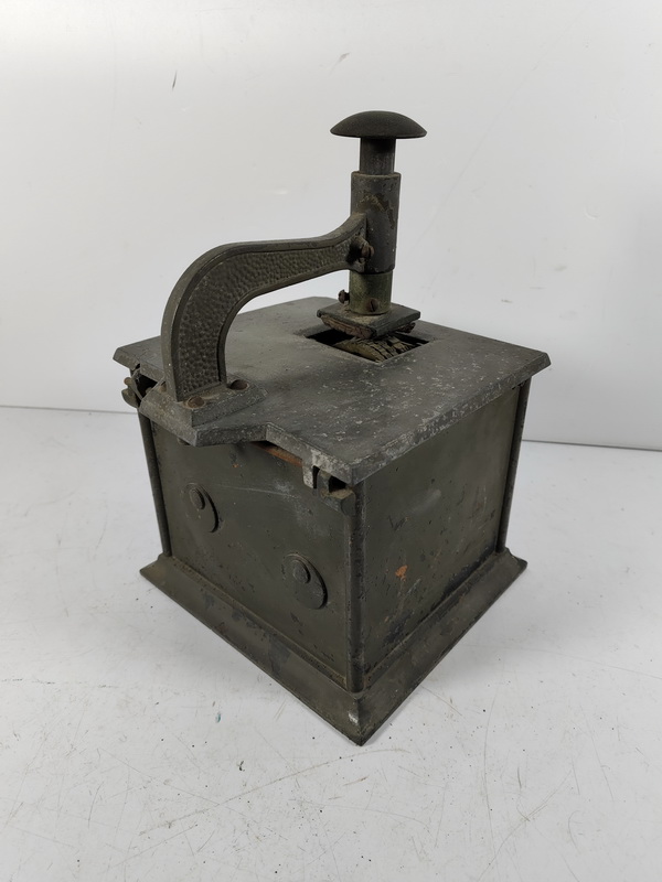 maquina fichar fabrica taller metal 29_5x20_5x20 1u